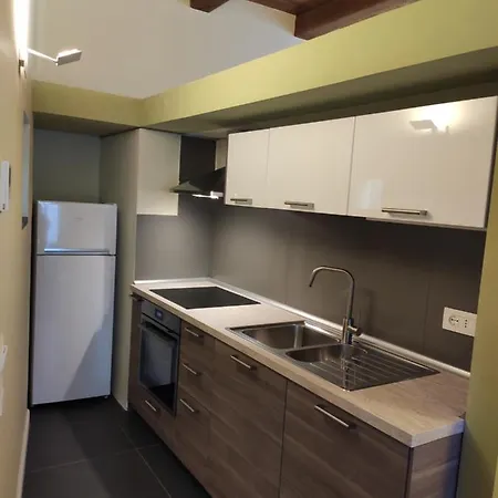 Celeste Costiera בית הארחה 3*