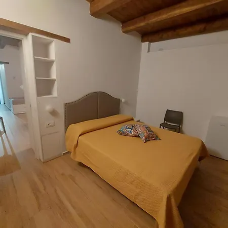 Celeste Costiera Гостевой дом Майори