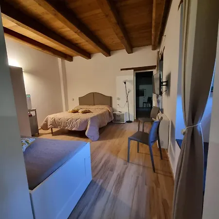 Celeste Costiera Гостевой дом Майори