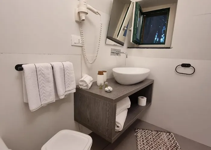 Celeste Costiera ゲストハウス マイオーリ